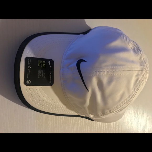 Nike Accessories - Nike Women’s Dri fit hat Brand New